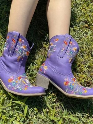 Vintage Western Floral Embroidered Faux Leather Ankle Boots - Image 7
